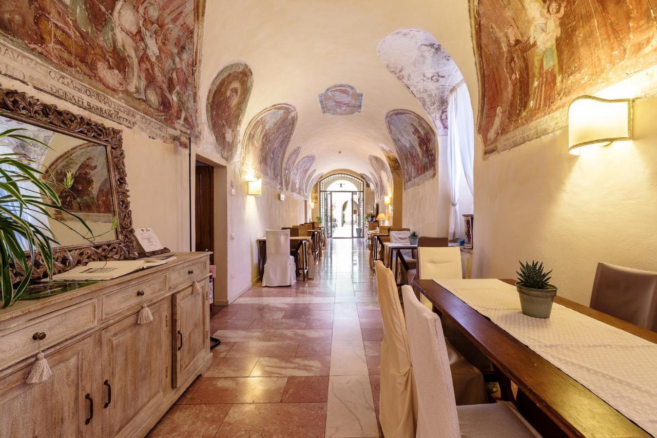 Ex Convento Santa Croce-Country Resort SantʼAnatolia di Narco Dış mekan fotoğraf