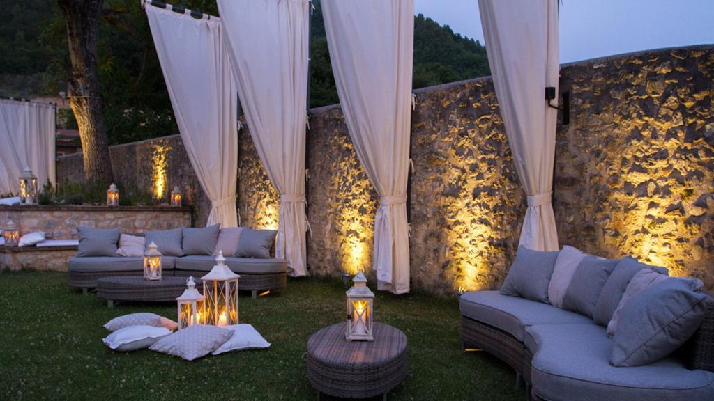 Ex Convento Santa Croce-Country Resort SantʼAnatolia di Narco Dış mekan fotoğraf