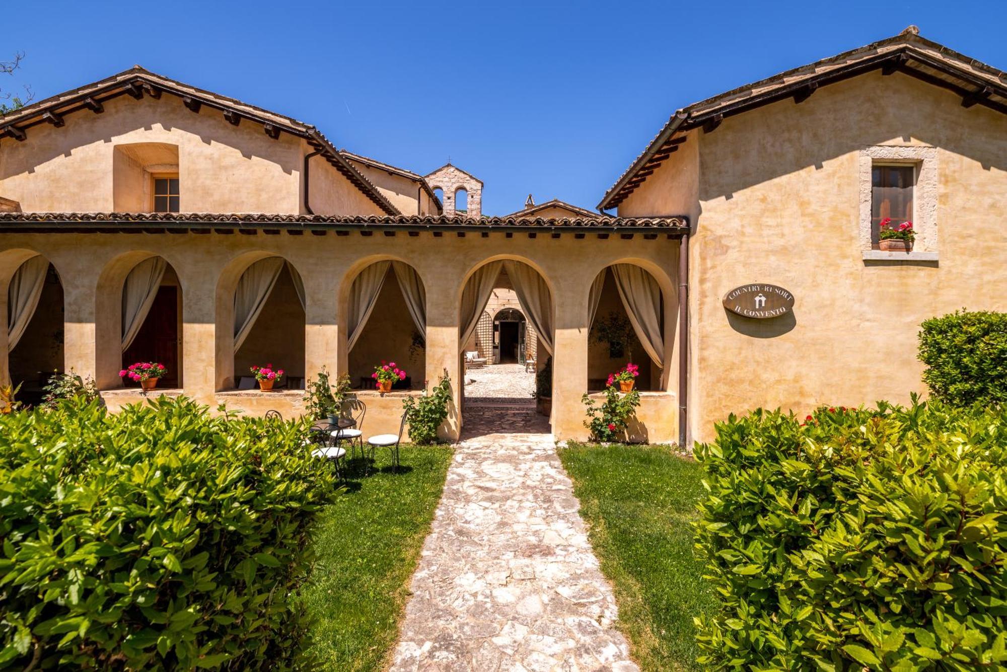 Ex Convento Santa Croce-Country Resort SantʼAnatolia di Narco Dış mekan fotoğraf